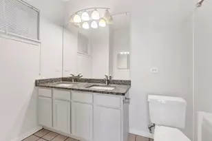 948 W 15th Pl, Chicago, IL 60608 - Photo 19