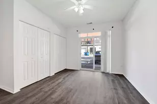 948 W 15th Pl, Chicago, IL 60608 - Photo 15