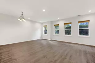 948 W 15th Pl, Chicago, IL 60608 - Photo 3