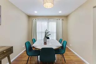 1356 Larchmont Dr, Buffalo Grove, IL 60089 - Photo 23