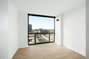 4343 N Clarendon Ave, Chicago, IL 60613 - Photo 9