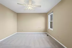 680 Lions Dr, Lake Zurich, IL 60047 - Photo 19