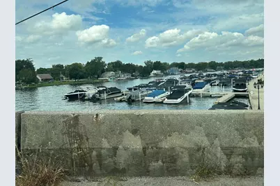 2310 Truman Trail, McHenry, IL 60051 - Photo 15