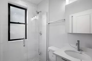 1552 W Juneway Terrace, Chicago, IL 60626 - Photo 13