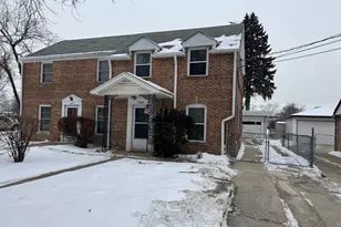 1892 White St, Des Plaines, IL 60018 - Photo 1