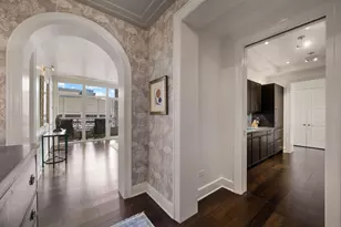 118 E Erie St, Chicago, IL 60611 - Photo 5