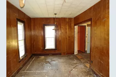 304 S Madison Street, Morrison, IL 61270 - Photo 5