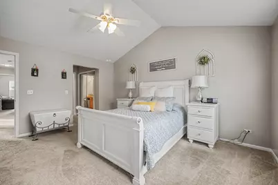 302 Tower Hill Drive #302, Saint Charles, IL 60175 - Photo 21