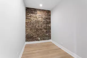 1554 W Juneway Terrace, Chicago, IL 60626 - Photo 9