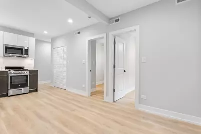 1554 W Juneway Terrace #2i, Chicago, IL 60626 - Photo 5