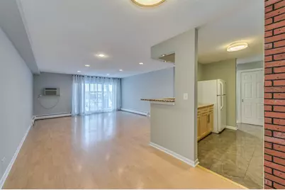 1107 S Old Wilke Road #103, Arlington Heights, IL 60005 - Photo 9