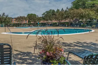 1107 S Old Wilke Road #103, Arlington Heights, IL 60005 - Photo 25