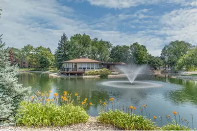 1107 S Old Wilke Road #103, Arlington Heights, IL 60005 - Photo 31