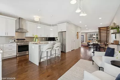 3331 W Crystal Street, Chicago, IL 60651 - Photo 5