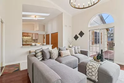 6167 Golfview Drive, Gurnee, IL 60031 - Photo 9