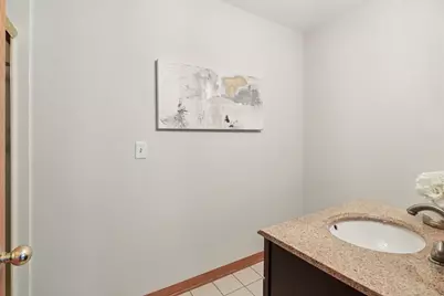 6167 Golfview Drive, Gurnee, IL 60031 - Photo 21