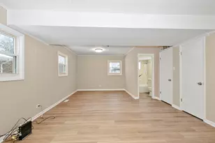 165 Nashua St, Park Forest, IL 60466 - Photo 5