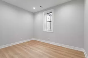 1556 W Juneway Terrace, Chicago, IL 60626 - Photo 7