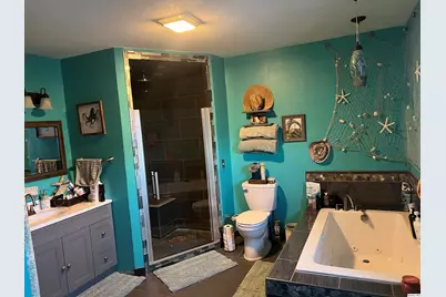 1126 E County Rd 350, Sutter, IL 62373 - Photo 11