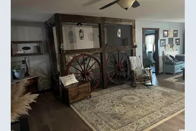 1126 E County Rd 350, Sutter, IL 62373 - Photo 5