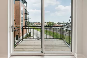 246 Green Bay Rd, Highwood, IL 60040 - Photo 13