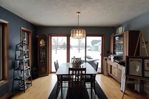 100 SW Thornhill Dr, Poplar Grove, IL 61065 - Photo 11