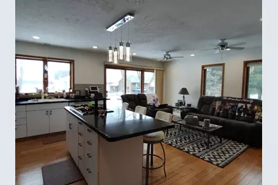 100 SW Thornhill Drive, Poplar Grove, IL 61065 - Photo 13