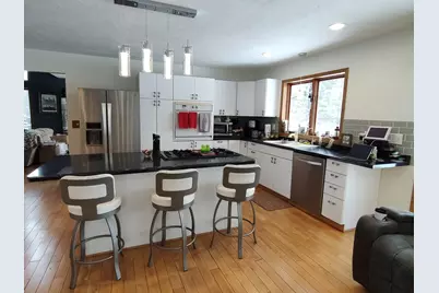 100 SW Thornhill Drive, Poplar Grove, IL 61065 - Photo 17