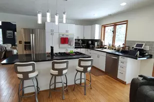 100 SW Thornhill Dr, Poplar Grove, IL 61065 - Photo 17