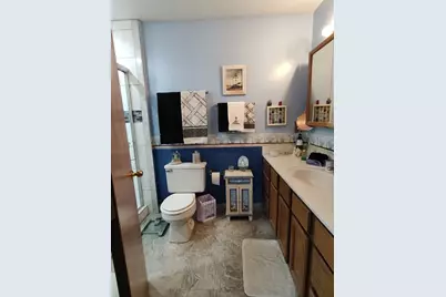 100 SW Thornhill Drive, Poplar Grove, IL 61065 - Photo 29