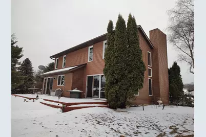 100 SW Thornhill Drive, Poplar Grove, IL 61065 - Photo 5