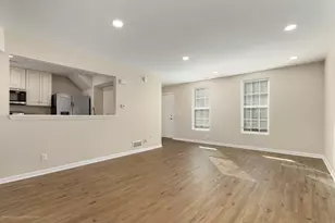 653 Serendipity Dr, Aurora, IL 60504 - Photo 5