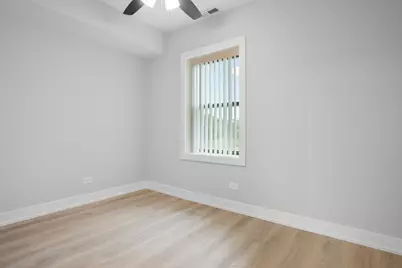 1558.5 W Juneway Terrace #2T, Chicago, IL 60626 - Photo 9