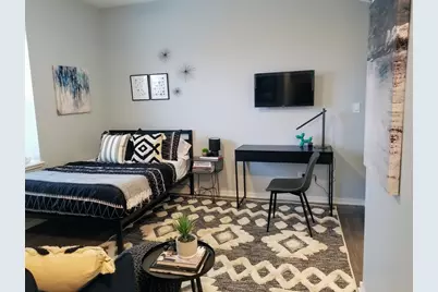 5240 N Winthrop Avenue #310, Chicago, IL 60640 - Photo 7