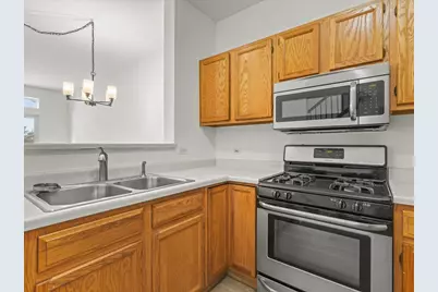 209 Huntington Court, Oswego, IL 60543 - Photo 9