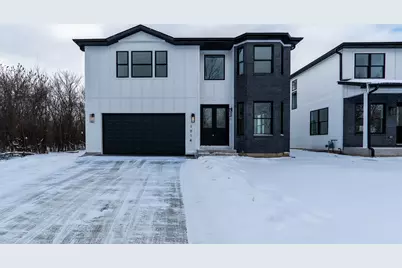 1014 N Princeton Avenue, Villa Park, IL 60181 - Photo 1