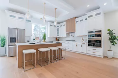 1014 N Princeton Avenue, Villa Park, IL 60181 - Photo 5