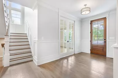 469 S Sunnyside Avenue, Elmhurst, IL 60126 - Photo 3