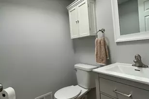 350 1st Ct, Crystal Lake, IL 60014 - Photo 5