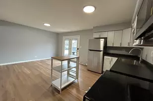 350 1st Ct, Crystal Lake, IL 60014 - Photo 3