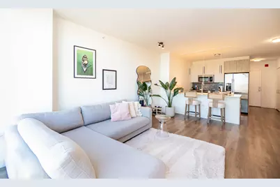 350 N Canal Street #2409, Chicago, IL 60606 - Photo 3