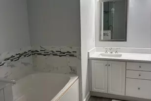 510 Harlowe Ln, Naperville, IL 60565 - Photo 19