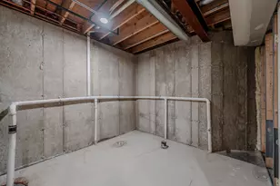 510 Harlowe Ln, Naperville, IL 60565 - Photo 35