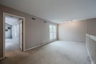 510 Harlowe Ln, Naperville, IL 60565 - Photo 19