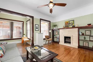 1464 W Argyle St, Chicago, IL 60640 - Photo 5