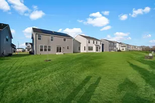 25529 W Streamwood Ln, Plainfield, IL 60544 - Photo 41