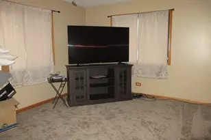 4010 150th St, Midlothian, IL 60445 - Photo 11