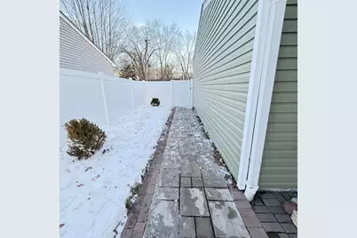 804 Hillside Drive, Streamwood, IL 60107 - Photo 33