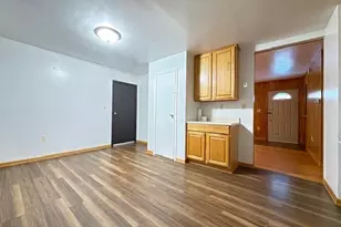 804 Hillside Dr, Streamwood, IL 60107 - Photo 17