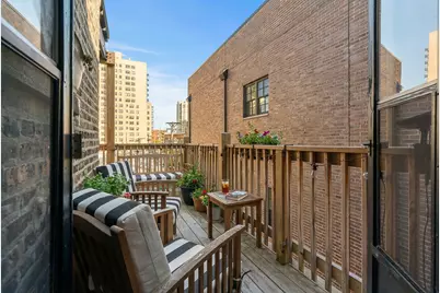 2349 N Cleveland Avenue #3S, Chicago, IL 60614 - Photo 11